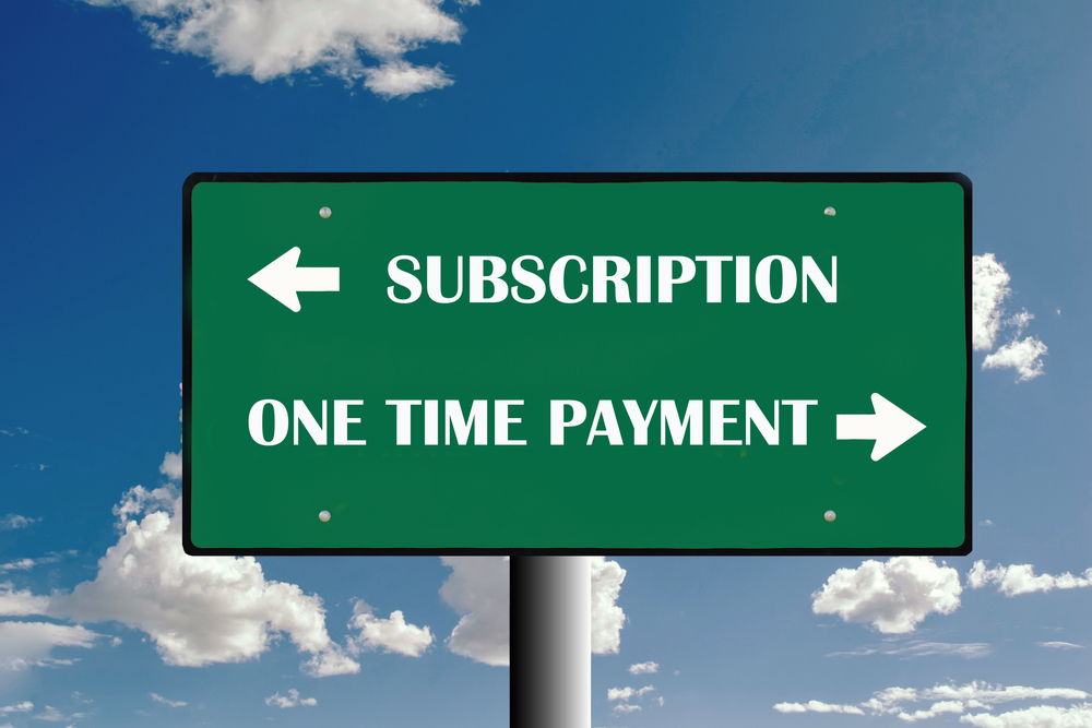 A green sign surrounded by clouds that has the words subscription with an arrow pointing left and the word one-time payment with an arrow pointing right to symbolize the options that a payment gateway system offers.